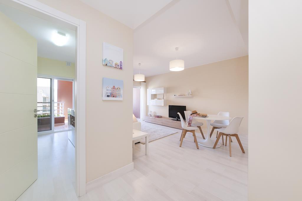 Rocha Blue Sea Apartment Портиман Екстериор снимка