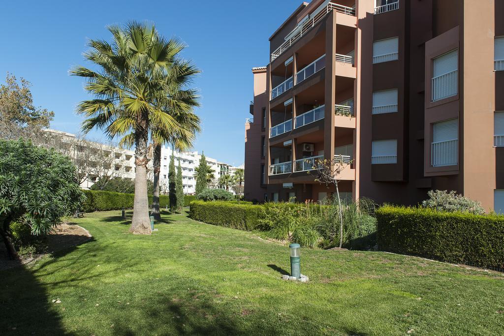 Rocha Blue Sea Apartment Портиман Екстериор снимка